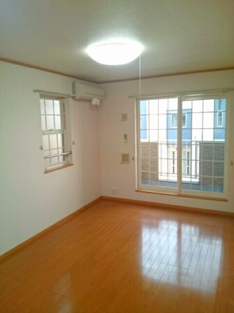 エアリー・ガーデンBの物件内観写真